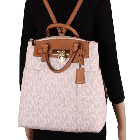 🚫SOLD🚫 NWT MK LG HAMILTON TRAVELER BACKPACK - Picture 3 of 7